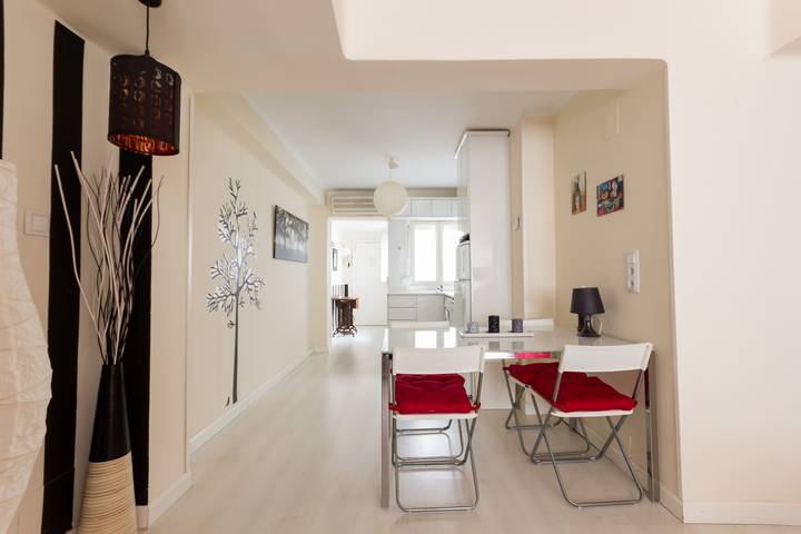 Ferienwohnung für 5 Personen, mit Balkon/Terrasse in Malaga - 2