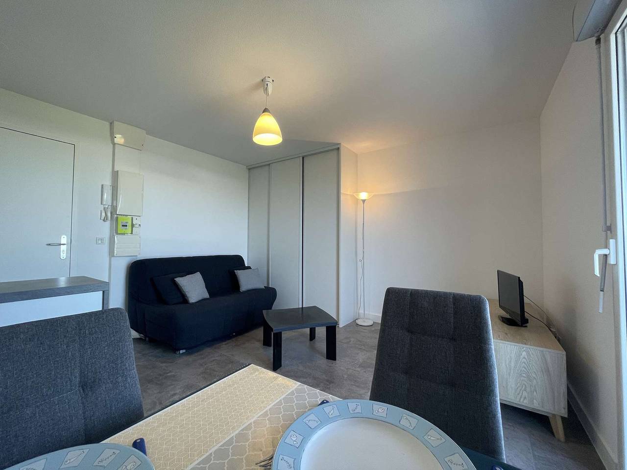 Ganze Wohnung, 2-Zimmer-Wohnung mit Balkon, sichere Residenz und Parkplatz in La Rochelle in La Rochelle, La Rochelle und Umgebung