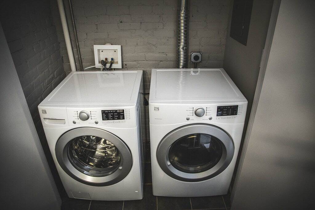 Ganze Wohnung, Schöne Loft in erstklassige Lage in der Innenstadt Lynchburg! Lebensmittel, Park und den Fluss! in Lynchburg, Virginia