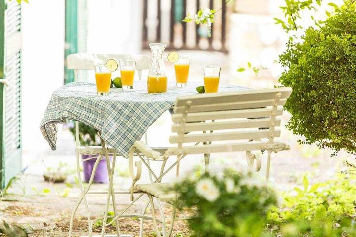 Chambre d’hôte pour 3 personnes, avec Terrasse ainsi que Jacuzzi et Jardin à Acireale