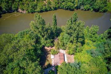 Gîte pour 4 personnes, avec terrasse, animaux acceptés à Pradines