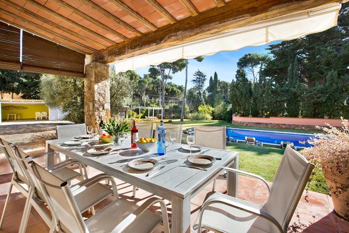 Casa rural para 8 personas, con jardín, Familias con niños en Calella de Palafrugell - 2