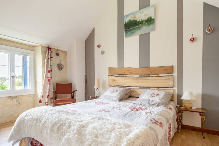 Maison Meslaie - Maison pour 10 avec piscine in Beaumont-en-Véron, Vallée de la Loire