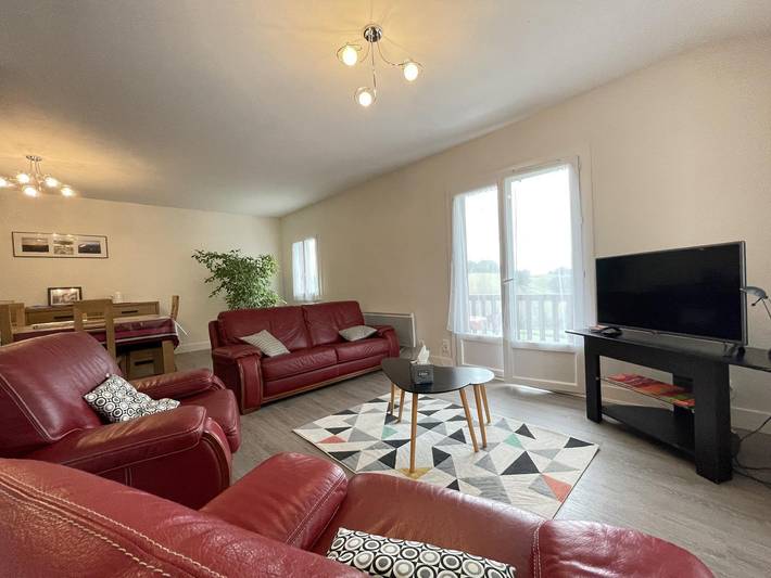 Gîte pour 4 personnes, avec jardin à Souraïde - 3