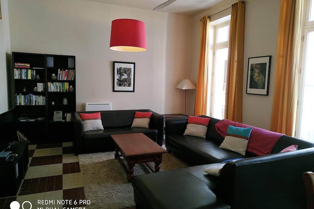 Appartement De Vacances pour 6 Personnes dans Carcassonne, Canal du Midi