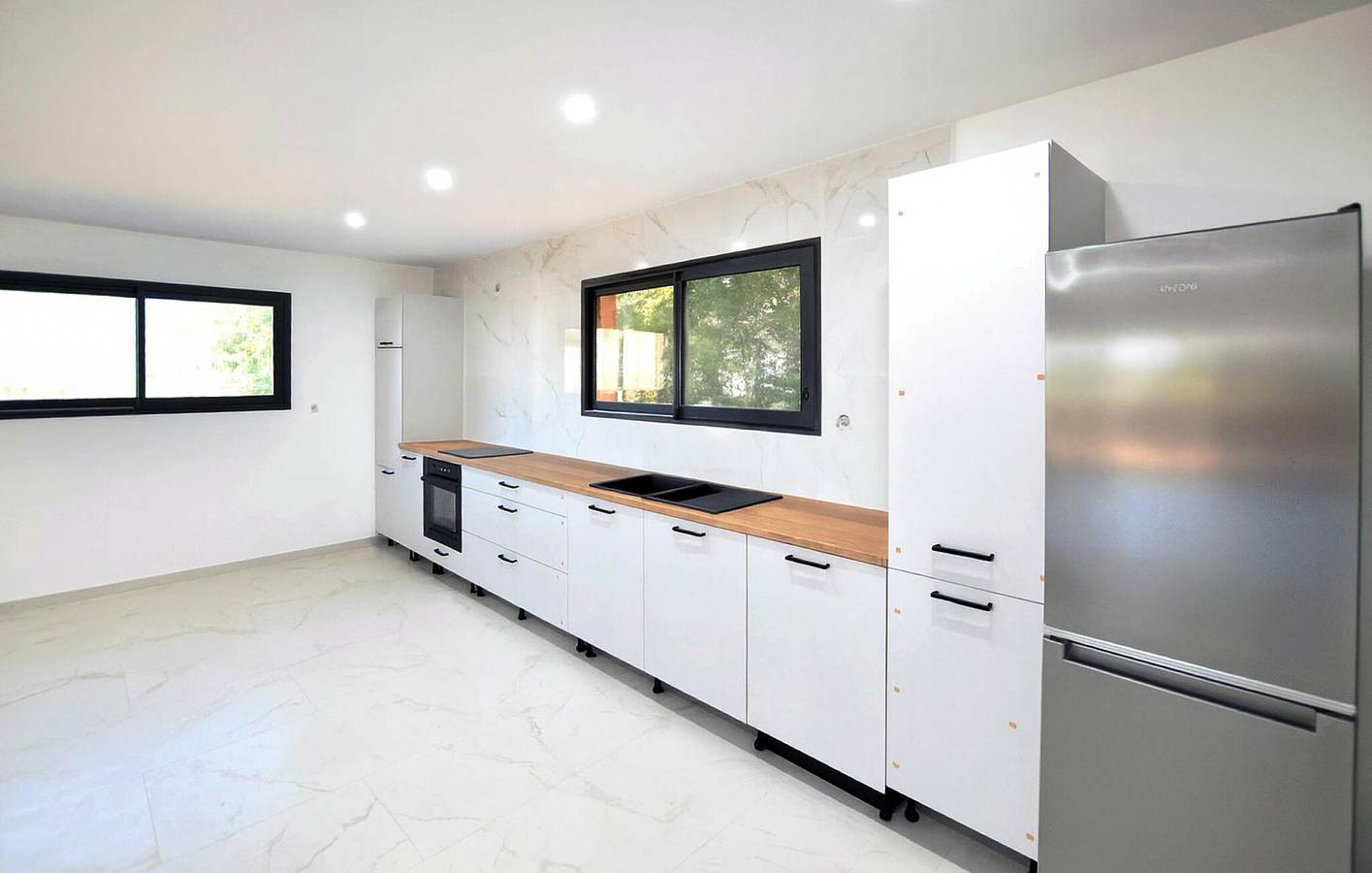 Modernes Apartment mit Pool, Parkplatz und WLAN – 300 m vom Zentrum von Portel-des-Corbières entfernt in Portel-des-Corbières, Mittelmeerküste (Frankreich)