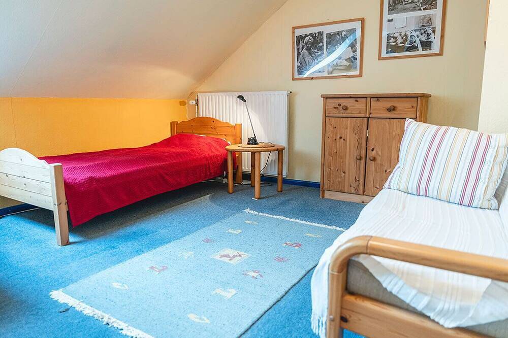 Ganze Wohnung, Ferienzimmer Eddie: Natur erleben & entspannen für Einzelreisende in Taarstedt, Grünes Binnenland