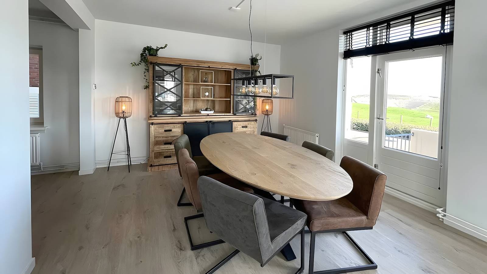 Ganze Wohnung, Apartment „Nordseeblick“ mit Meerblick, Balkon und Wlan in Katwijk, Niederländische Nordsee
