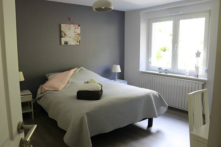 Gîte pour 2 personnes, avec Terrasse et Jardin à Houyet