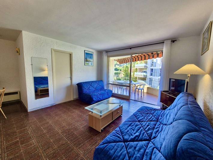Appartement entier, Appartement Familial 3 Pièces, Terrasse et Parking, Proche Plage et Commerces - Cavalaire in Cavalaire-sur-Mer, Côte méditerranéenne (France)