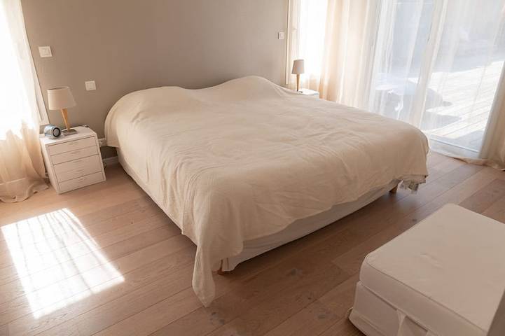 Very comfortable villa with heated pool between ocean, bay and lake in Le Porge, Regionaler Naturpark Médoc