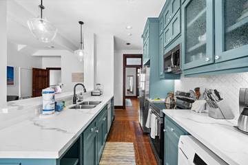 Vacation Rental for 5 Guests in Galveston Island, Galveston, Picture 4