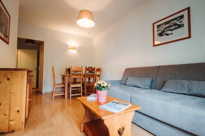 Appartement de vacances pour 6 personnes, avec piscine et balcon à Ax-les-Thermes