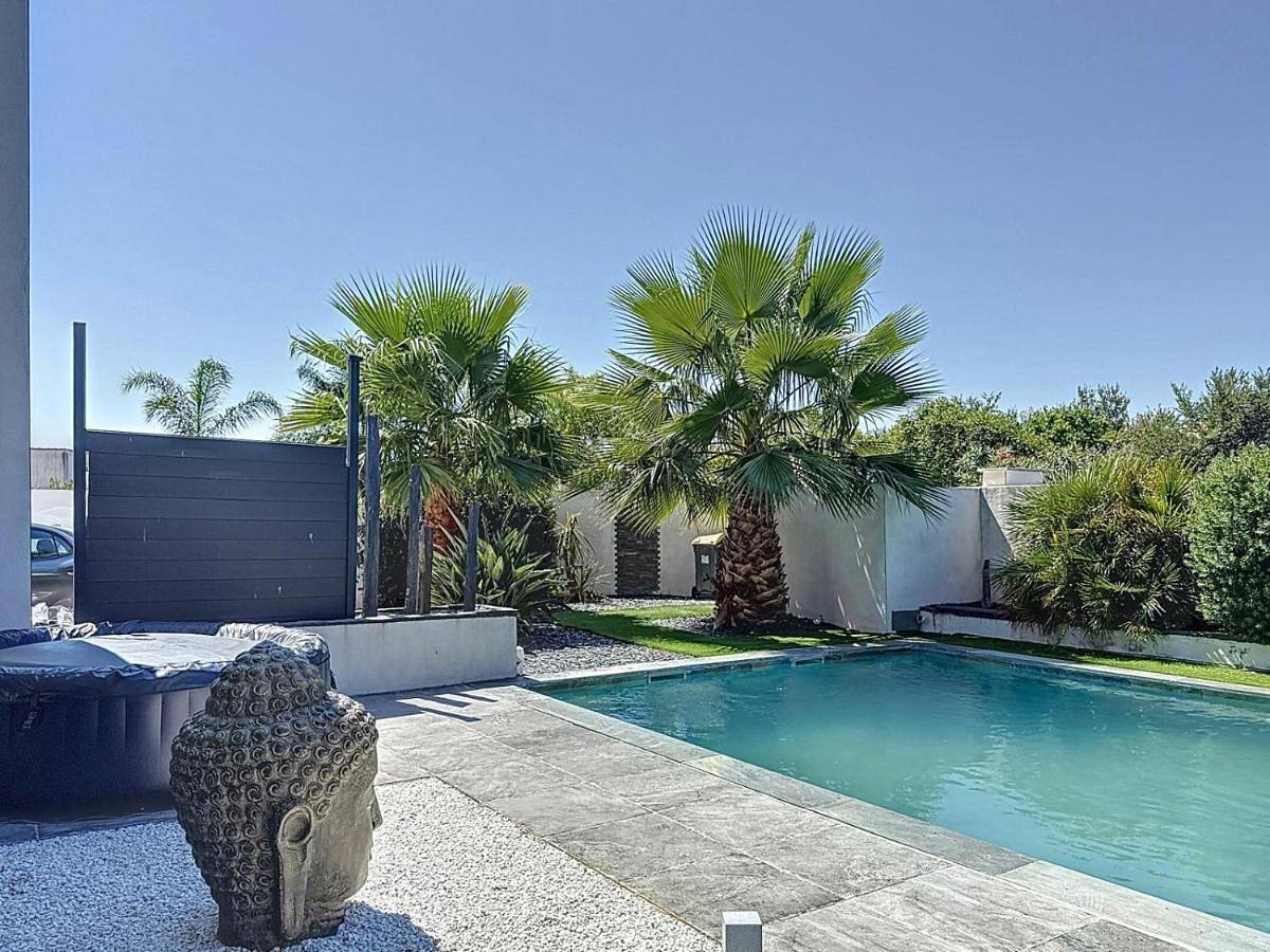 Appartement entier, Holiday Home in Saint-Aunès, Côte méditerranéenne (France)