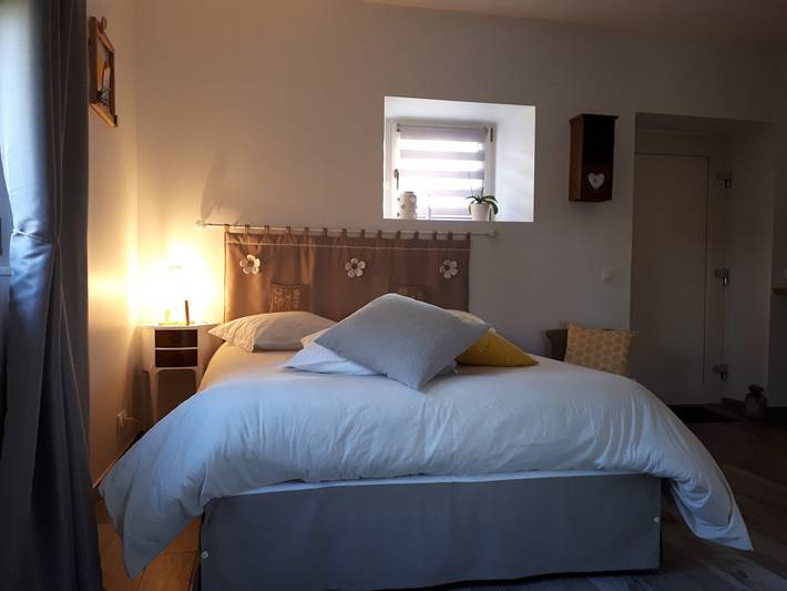 Chambre d’hôte pour 2 personnes, avec jardin à Esse
