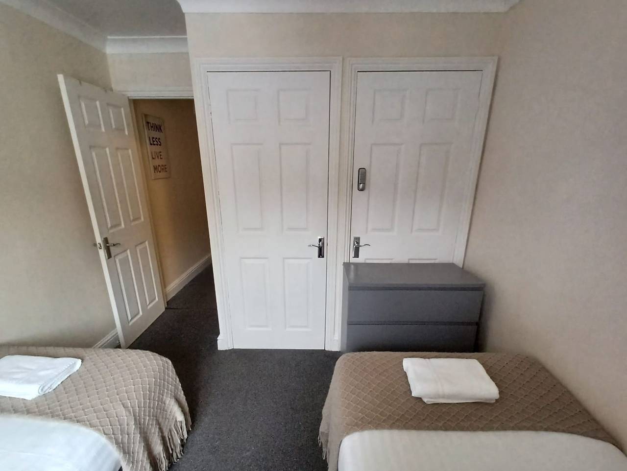 Ganze Wohnung, Stayzo Penthouse Accommodation 1- Premier Lodge in Southampton, Südostengland