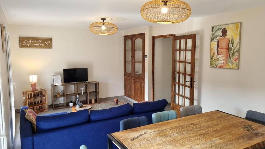 Gîte pour 4 personnes, avec piscine ainsi que vue et jardin à Générargues - 2