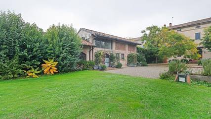 Cottage pour 3 personnes, avec jardin, animaux acceptés à Stagno Lombardo