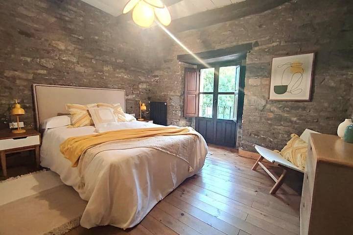 Casa de 1900 en la Montaña.ideal Para Grupos y Familias in Villablino, Chaîne Cantabrique