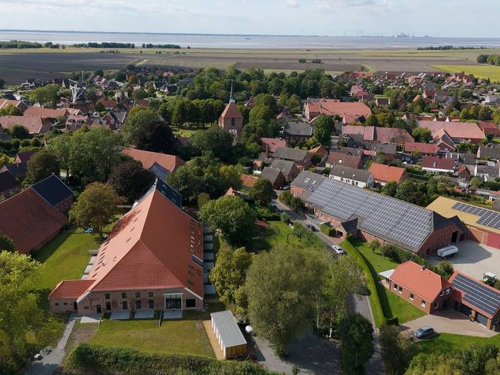 Ferienwohnung für 4 Personen, mit Terrasse und Garten in Rysum - 2