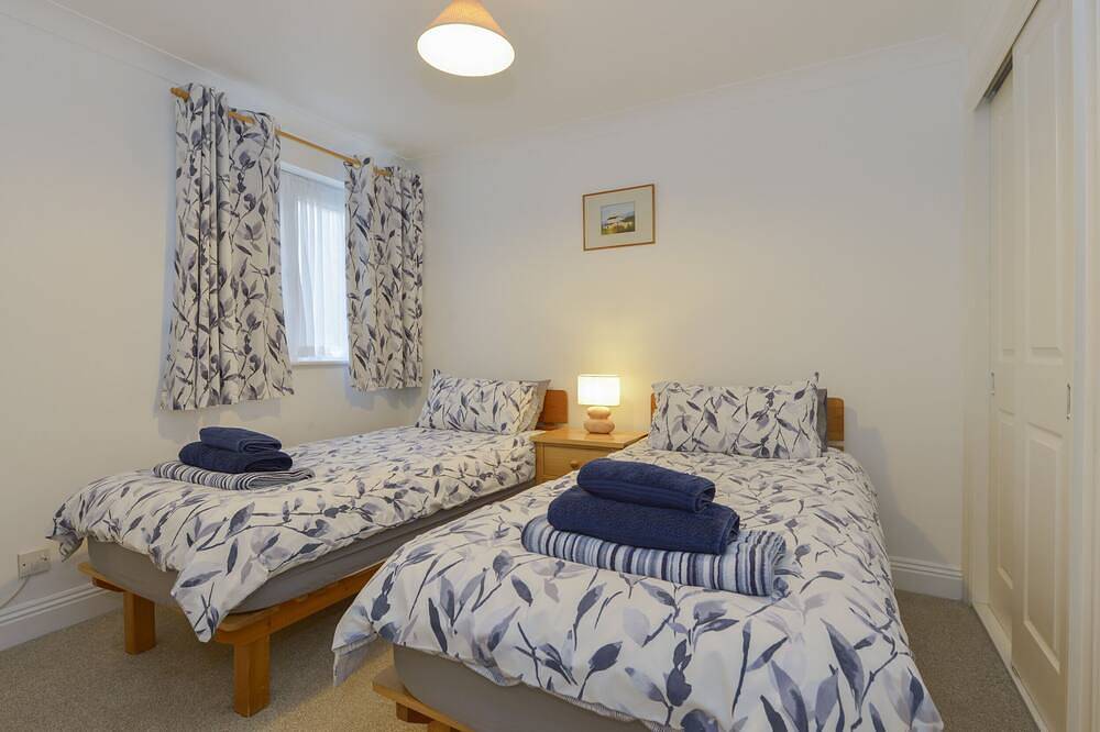 5 Burgh Island Causeway, pet friendly, with pool in Bigbury-On-Sea in Bigbury-on-Sea, Bigbury on Sea