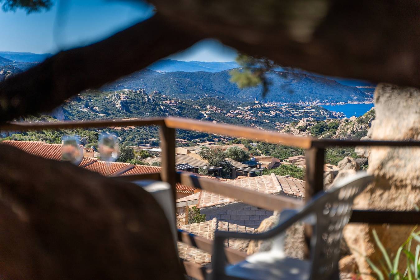 Vacation Home "Villa Panoramica" with Sea View, Shared Pool & Private Terraces in Costa Paradiso, Trinità d'Agultu e Vignola region