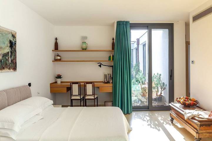 Camelia - Drei Schlafzimmer Villa, Schläft 6 in Giarre, Ätna