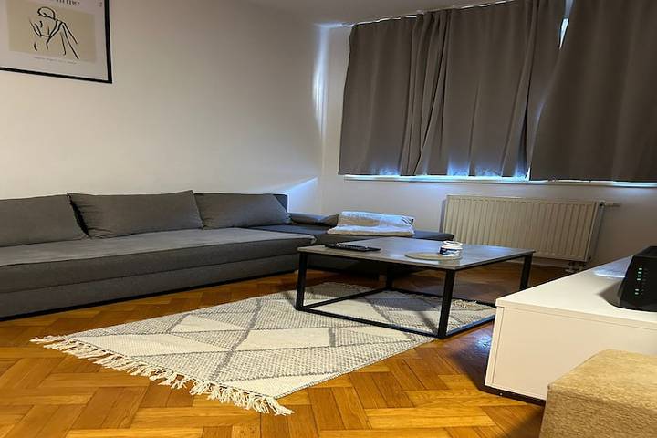 Apartament wakacyjny dla 4 osób, zwierzęta dozwolone w Osijek