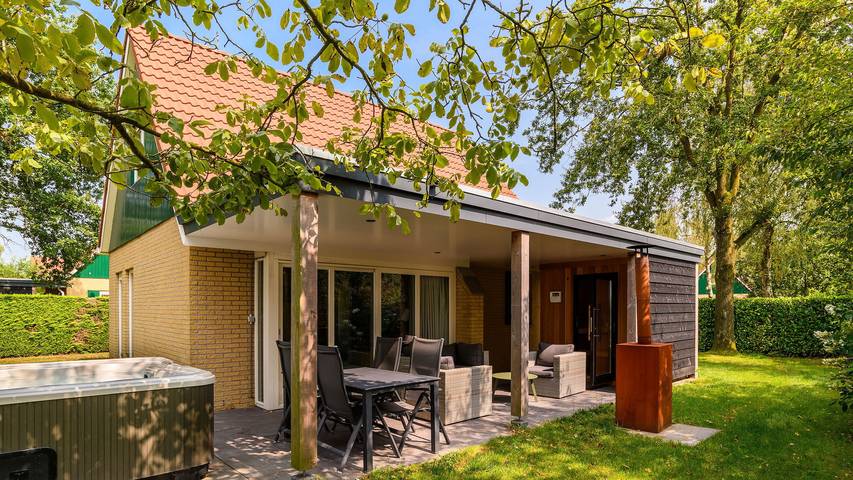 Ferienhaus für 4 Personen, mit Sauna und Garten