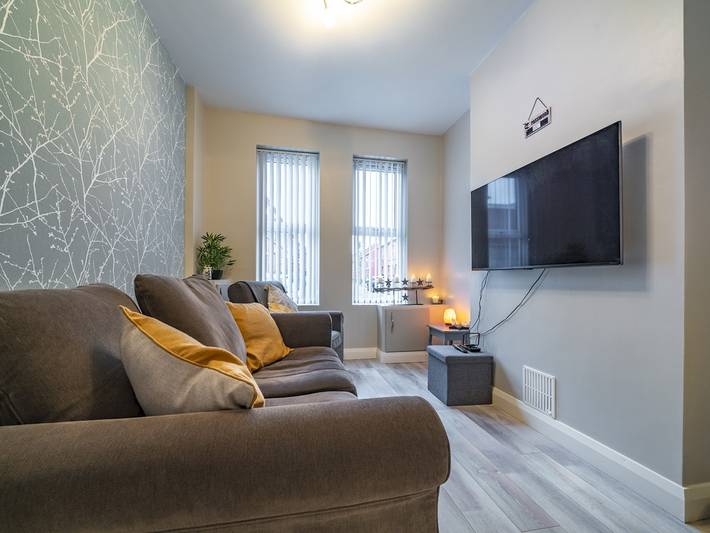 Holiday home for 4 people, with Terrace and Garden in Belfast