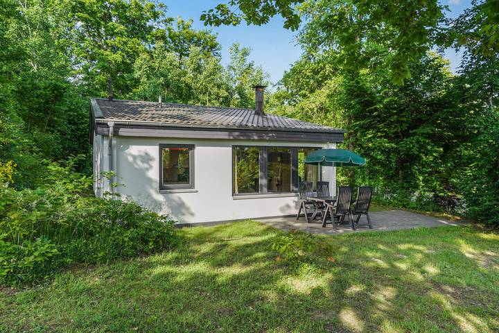 Ferienhaus für 4 Personen, mit Balkon/Terrasse und Terrasse in Stadtkyll