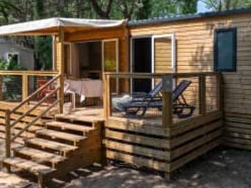 Camping pour 4 Personnes dans Fréjus, Région de Draguignan, Photo 1