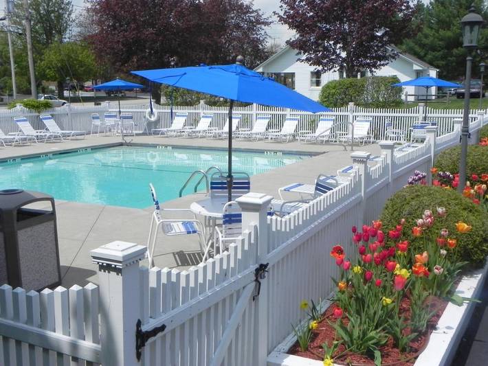 Apartament wakacyjny dla 4 osób, z basen i sauna oraz ogród w Maine