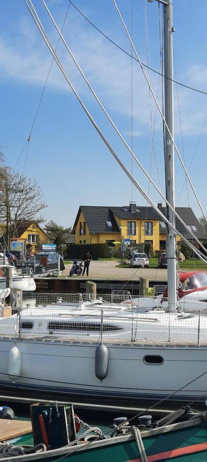 Ferienhaus für 6 Personen, mit Seeblick und Garten sowie Ausblick und Sauna, kinderfreundlich in Saal - 2