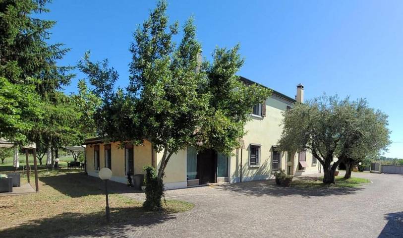Villa für 12 Personen, mit Garten in Rimini - 4