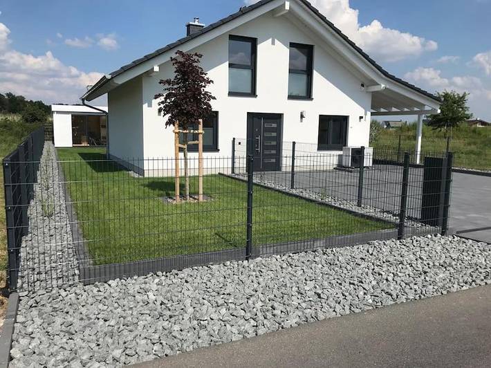Ferienhaus für 4 Personen, mit Terrasse und Garten sowie Sauna und Ausblick in Löbnitz