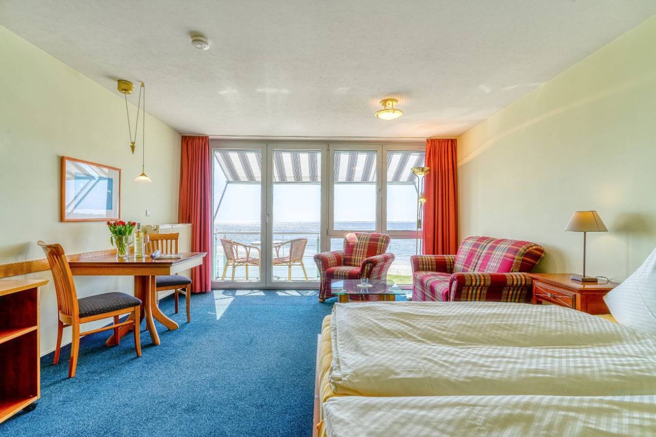 Geheel appartement, Wohnen mit Meerblick, direkt am Strand, zentral gelegen in Norderney Weststrand, Norderney
