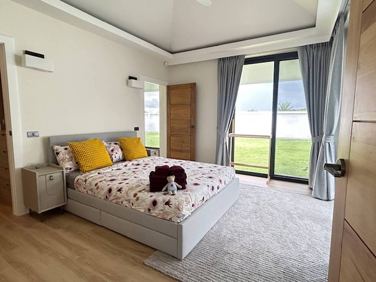 Luxuriöse Übernachtung mit Frühstück in einer einzigartigen Villa in Hua Hin, Prachuap Khiri Khan