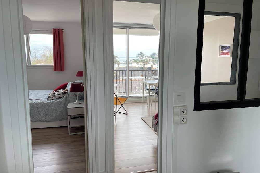 Apartamento entero, Vue sur Mer, 200 m de la Plage, Appartement en Coeur de Station. Idéal Couple in Plougonvelin, Región de Brest