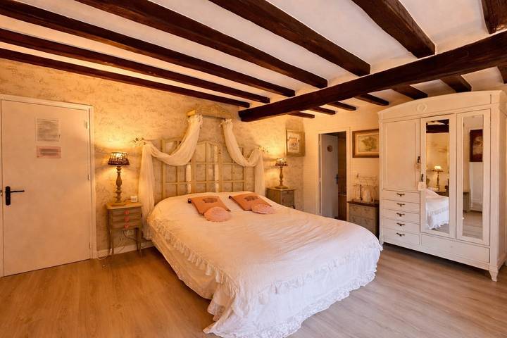 Chambre d’hôte pour 2 personnes, avec jardin dans Haute-Normandie