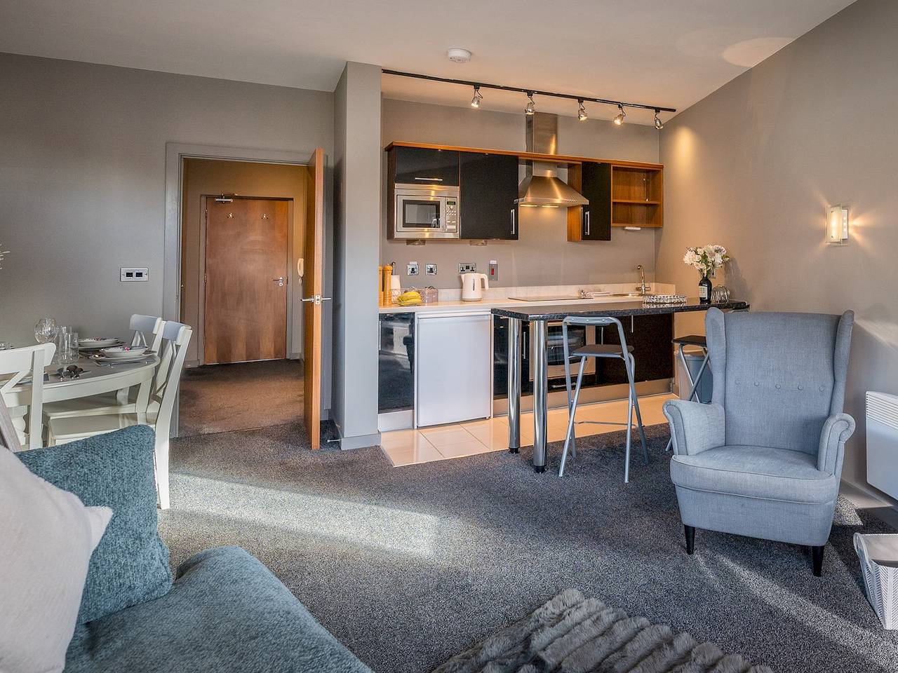 Entire apartment, Modern flat a short walk from Shrewsbury centre - Pass the Keys in Shrewsbury, Shropshire