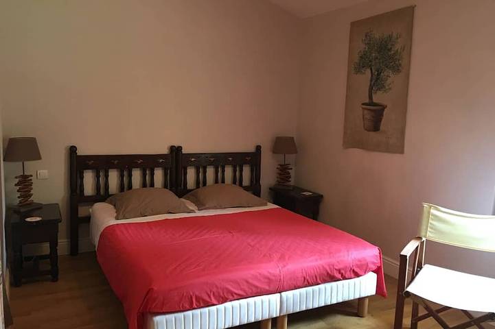 Location de vacances pour 6 personnes, avec jardin ainsi que piscine et terrasse dans Mont-de-Marsan - 4