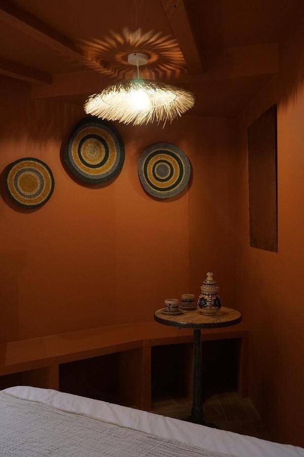 Appartement entier, Casaïa - Essaouira - Chambre avec salle de bain privée in Hyeres, Parc national de Port-Cros
