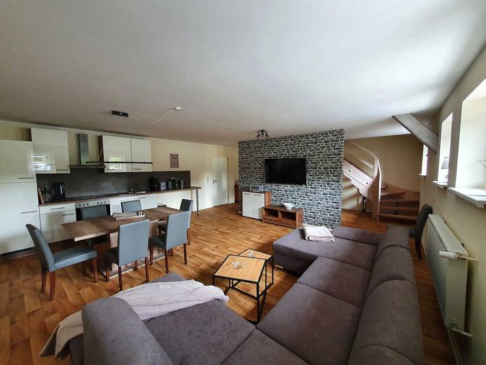 Ferienwohnung für 8 Personen, mit Terrasse und Garten, kinderfreundlich in Hasselfelde