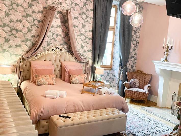 Chambre d’hôte pour 2 personnes, avec vue ainsi que jardin et terrasse dans la Meuse - 2