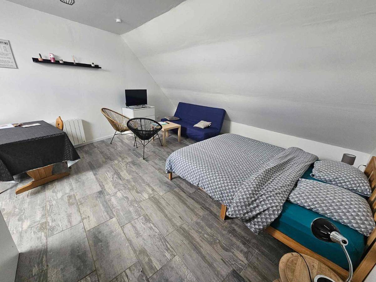 Appartement entier, Studios du Cèdre in Cuvilly, Oise