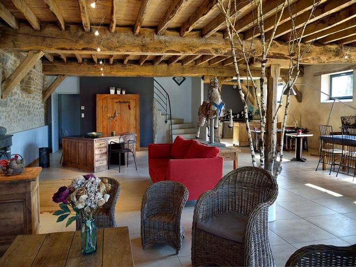 Gîte pour 2 personnes, avec piscine et terrasse dans Roussennac - 2