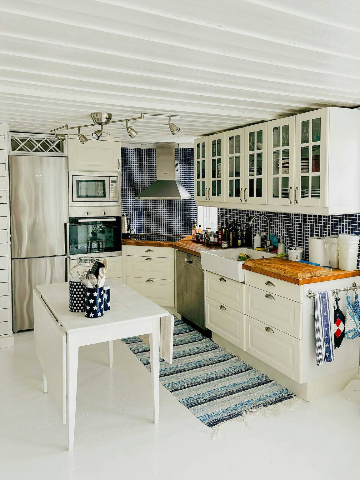 Archipelhaus mit Gästehaus in der Nähe des Fischerdorfes Skärså in Söderhamn, Hälsingland