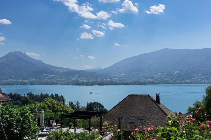 Appartement de vacances pour 6 personnes, avec Terrasse et Jardin ainsi que Vue sur le lac et Vue