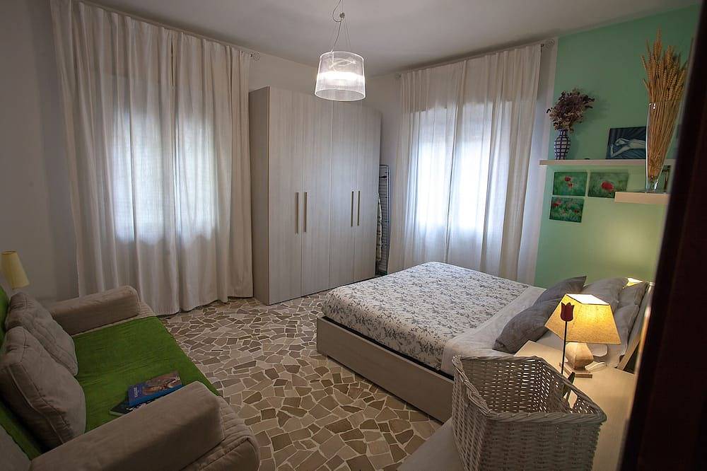 Ganze Wohnung, Happy Home Bologna Cozy, quiet, bright, close to Old Town and Exhibition in Bologna, Bologna Provinz